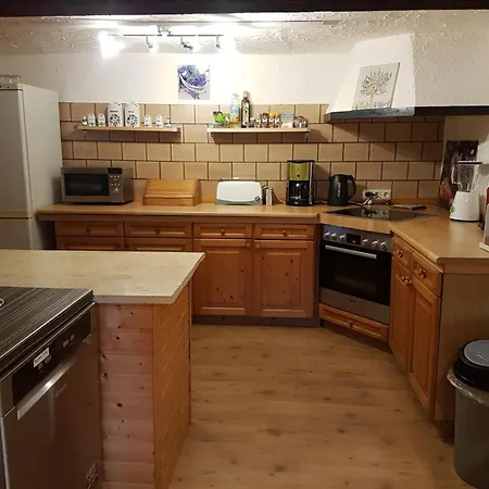 Ruehlen Schneifel Escape, Cleaning Included Tatil Evi *
